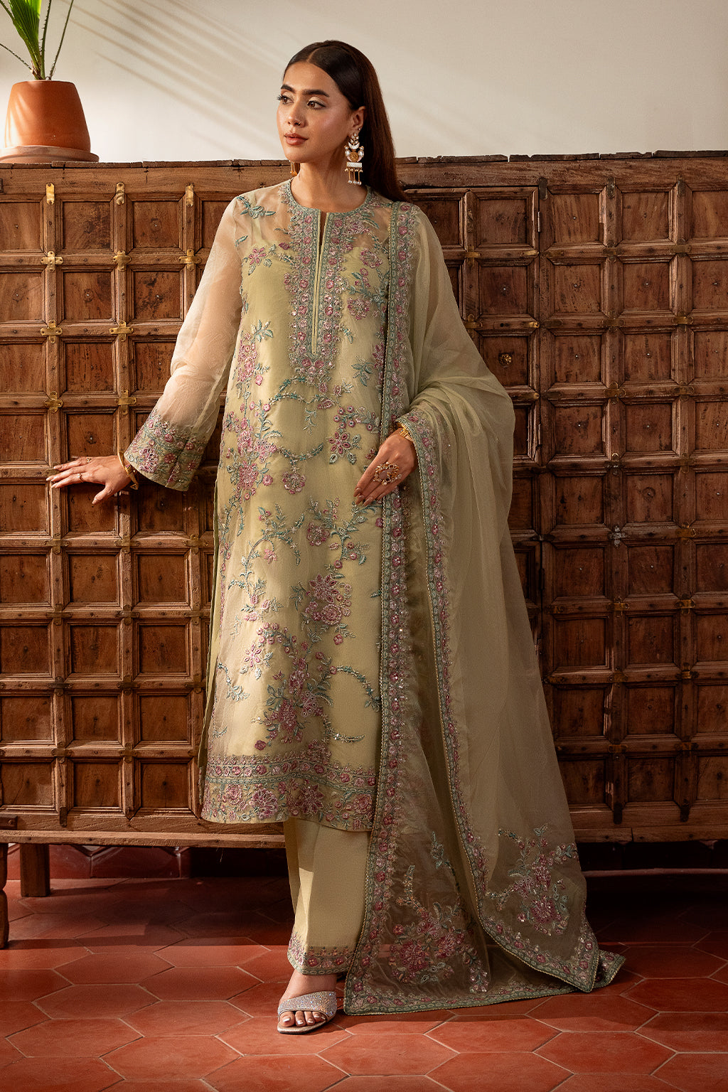 Heer's Design Mustard